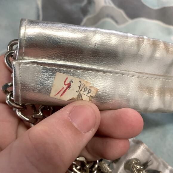 Silver and Gold sequin shoulder mini purse - Picture 6 of 7